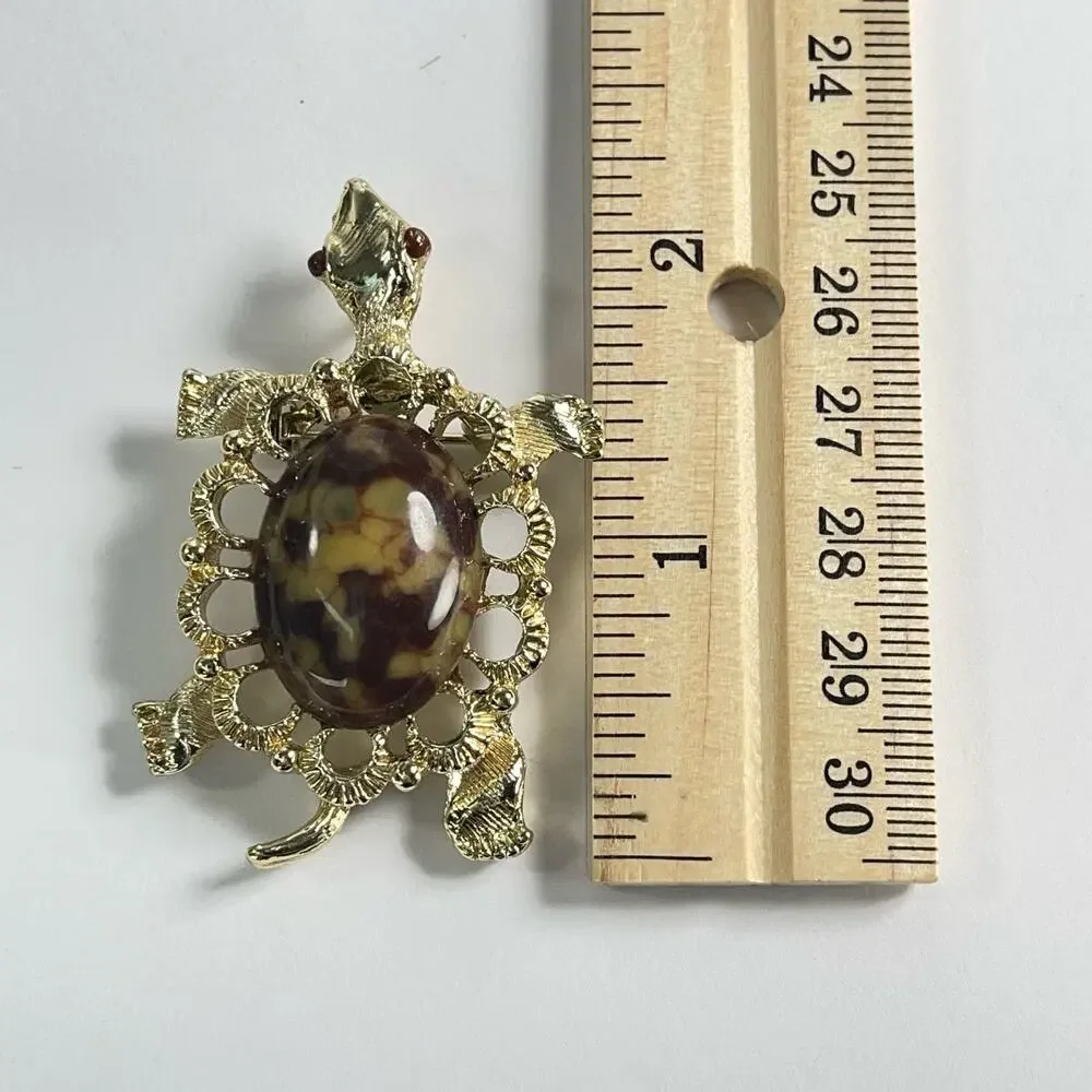 Vintage Brown Stone Cabochon Turtle Brooch Pin Pendant Gold Tone Gerry's 2 1/4